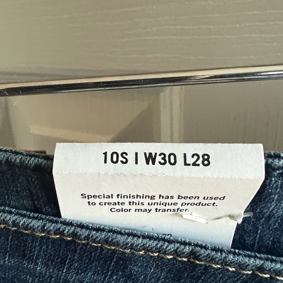 SIGNATURE GOLD LEVI STRAUS SKINNY SHAPING JEAN - Picture 6 of 8